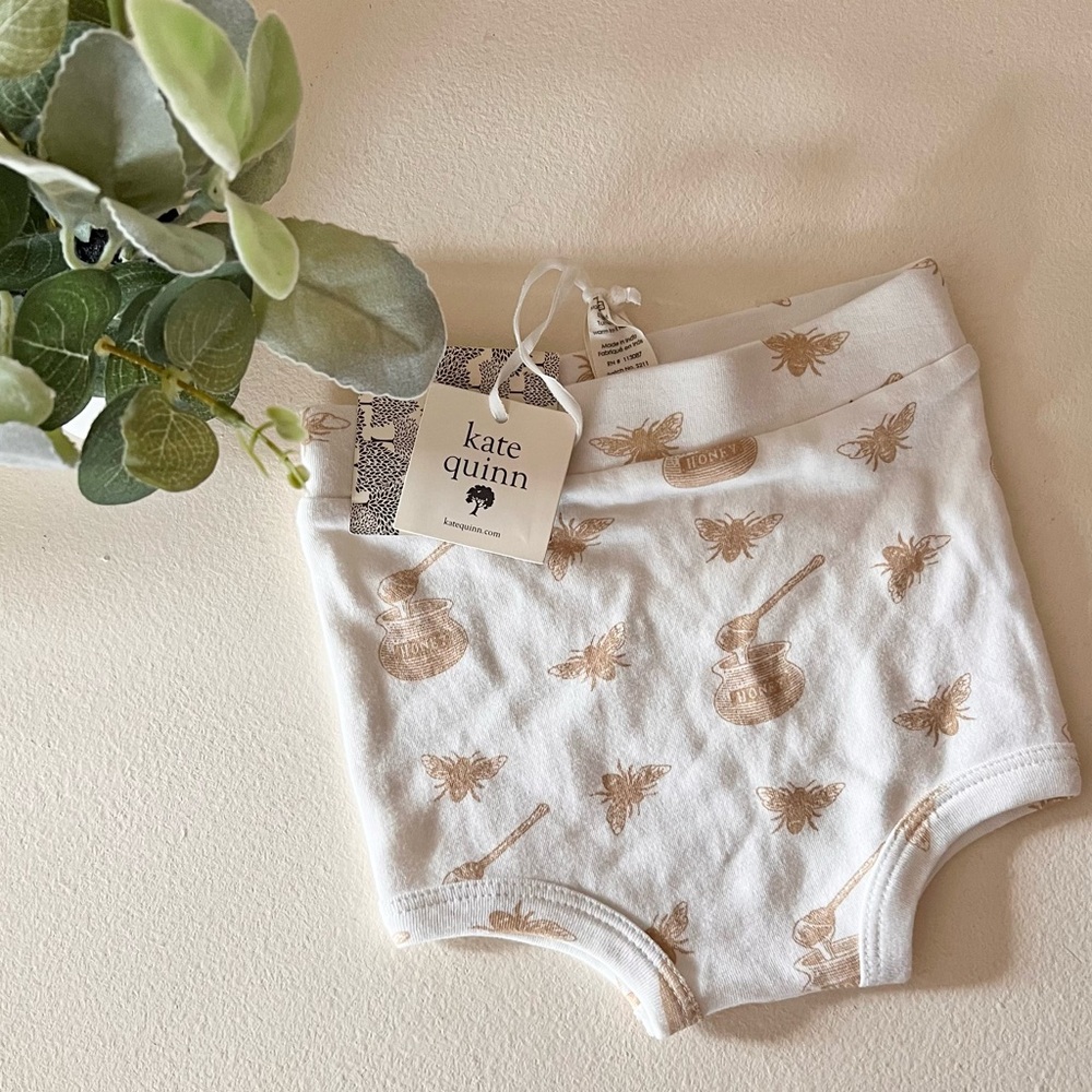 Kate Quinn honey bee bloomers
